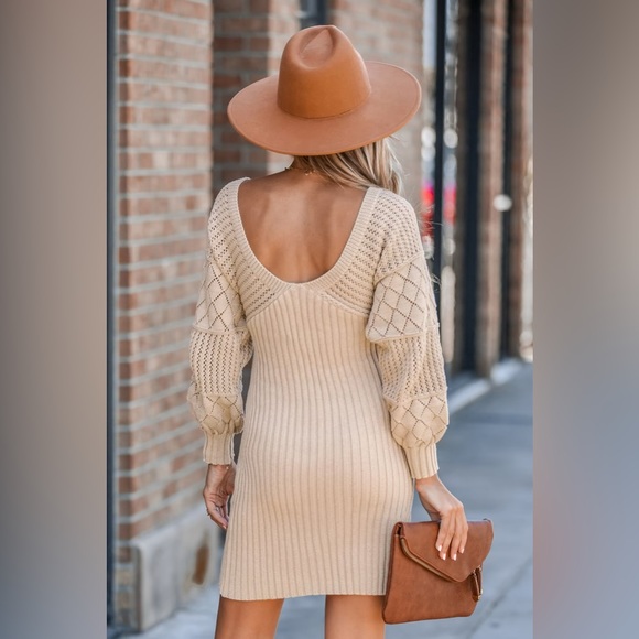 NWT Crochet Beige V Neck Sweater Dress Size XL - Picture 2 of 9